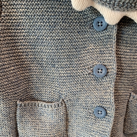 New Baby Gap Boy Knit Shark Hood Button Sweater - Picture 2 of 7